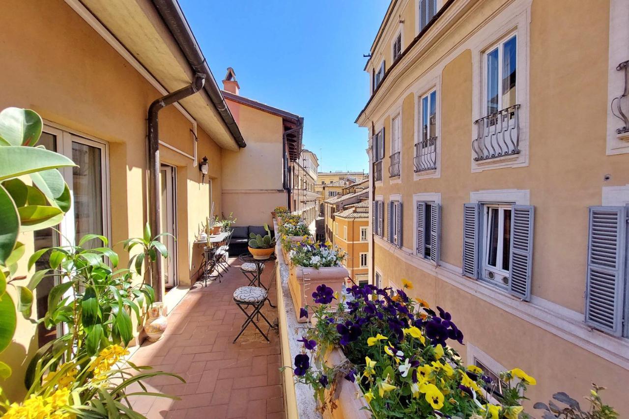 4Bnb - Luxury Trevi Apartment W Terrace โรม ภายนอก รูปภาพ