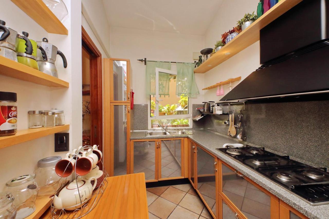 4Bnb - Luxury Trevi Apartment W Terrace โรม ภายนอก รูปภาพ