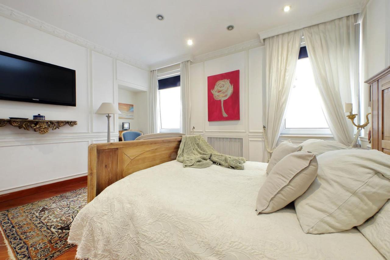 4Bnb - Luxury Trevi Apartment W Terrace โรม ภายนอก รูปภาพ
