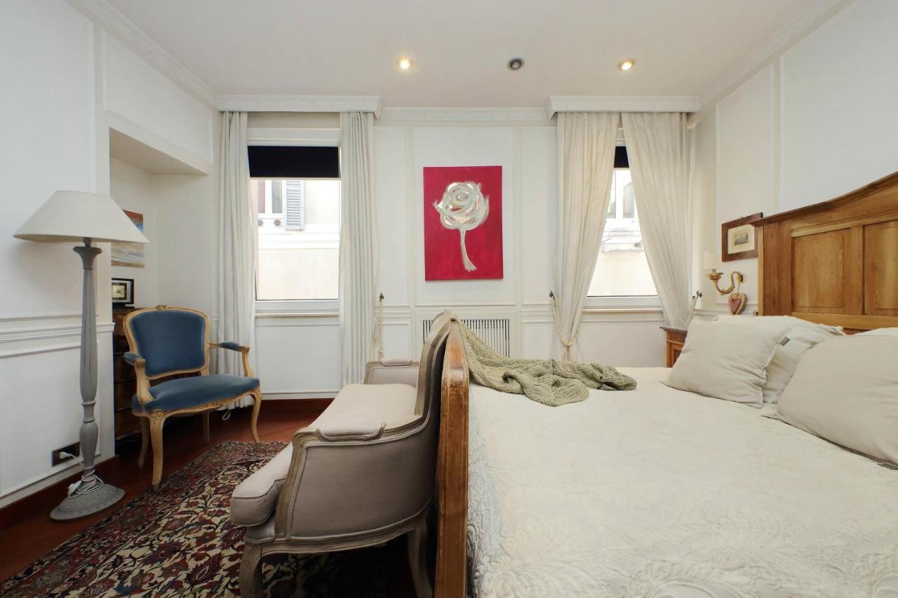 4Bnb - Luxury Trevi Apartment W Terrace โรม ภายนอก รูปภาพ